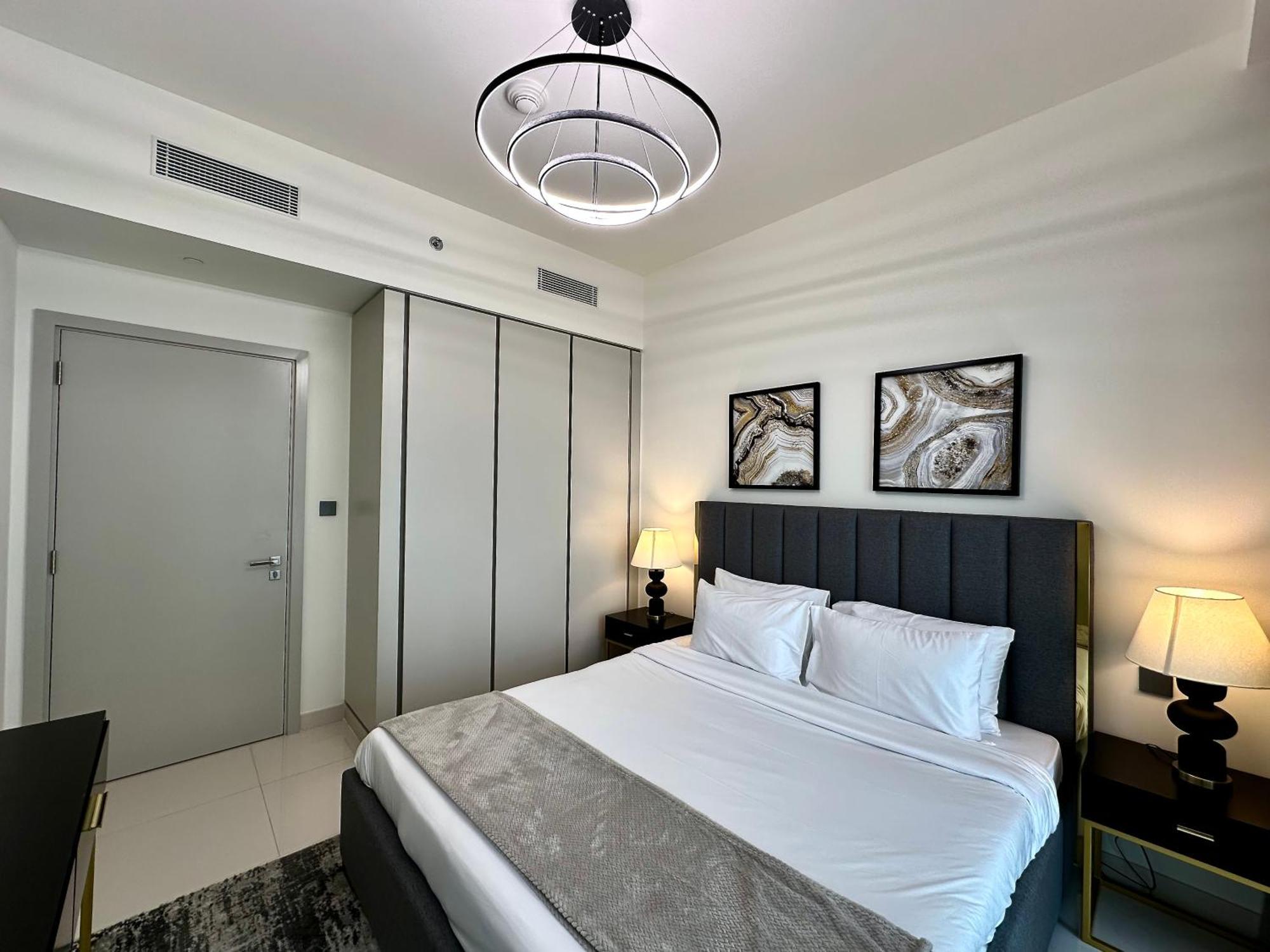 Lux Bnb I Sun Rise Bay I Palm & Sea View Dubai Exterior foto